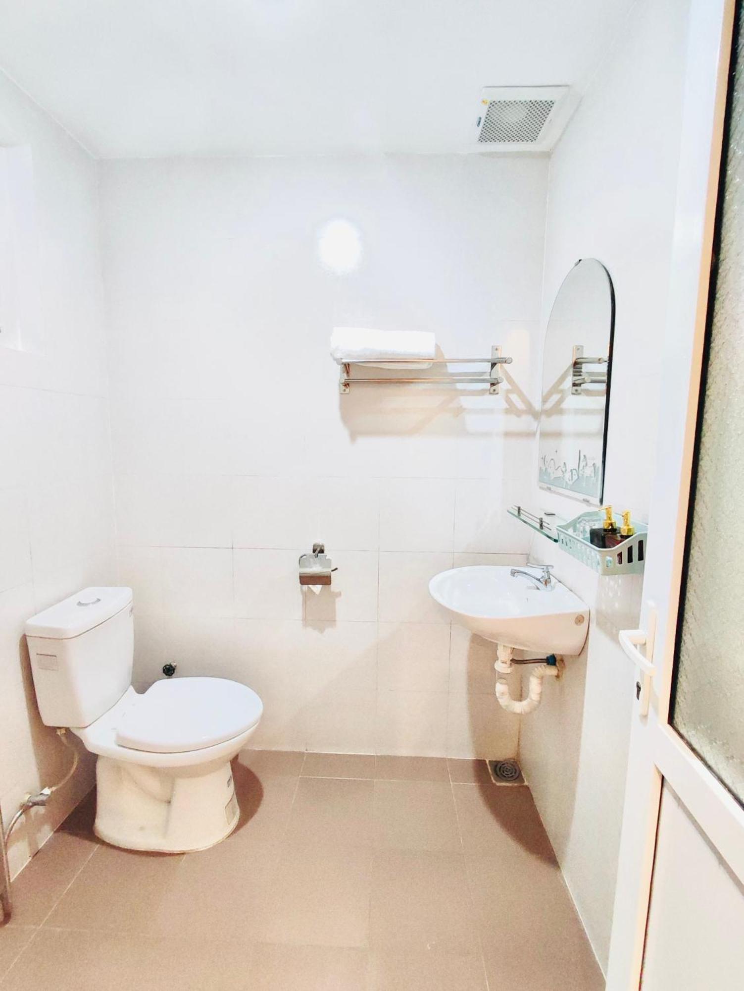 Huong Tra Hotel Apartment 다낭 외부 사진